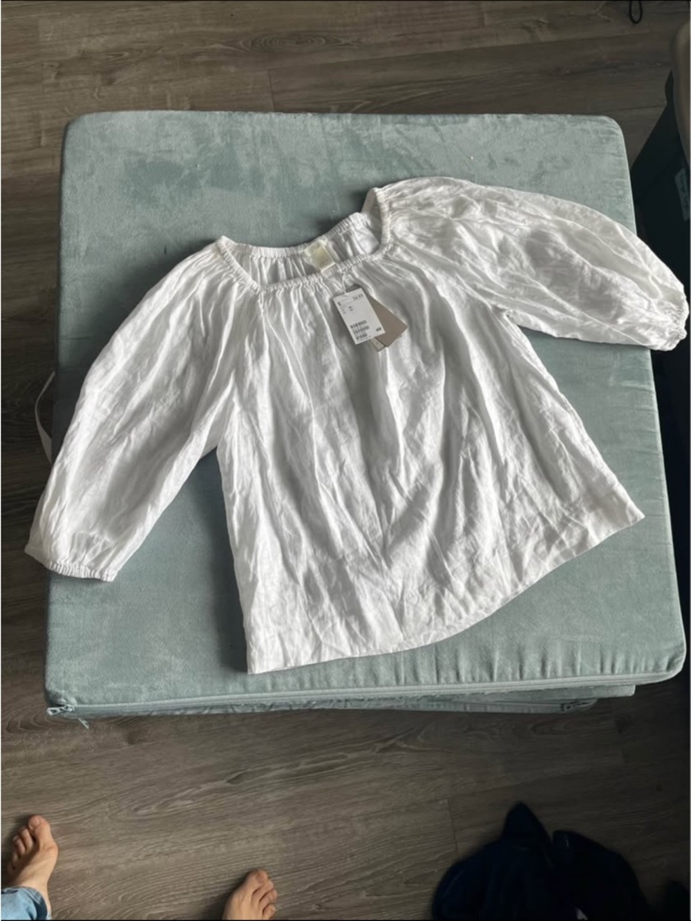 White gathered Peasant Blouse 100% linen. small, medium. Puff sleeve